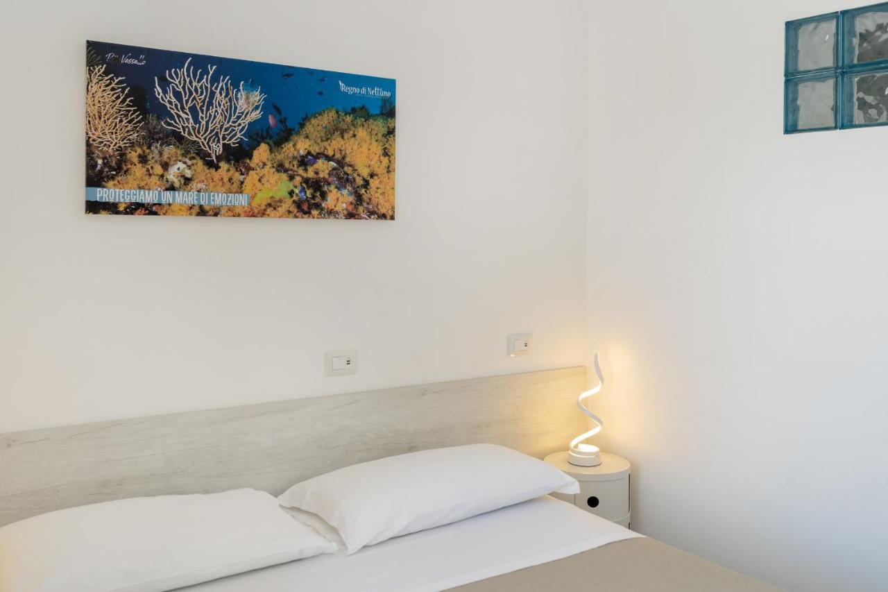 Poseidonia Rooms Прочида Екстер'єр фото