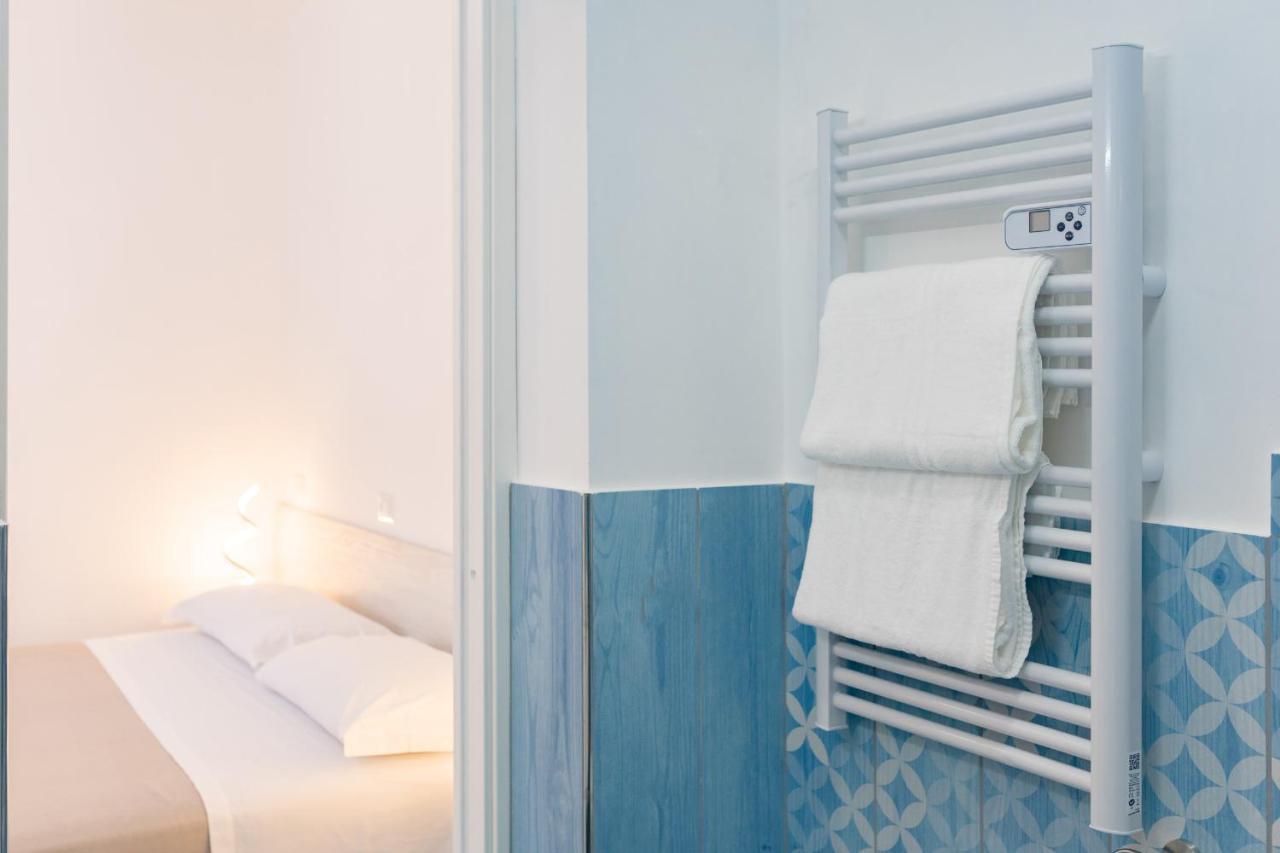 Poseidonia Rooms Прочида Екстер'єр фото