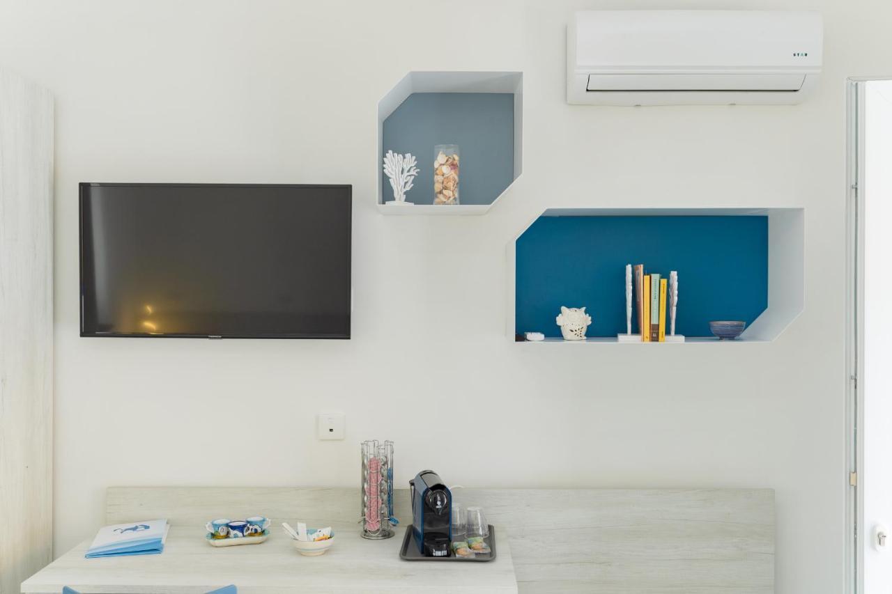 Poseidonia Rooms Прочида Екстер'єр фото
