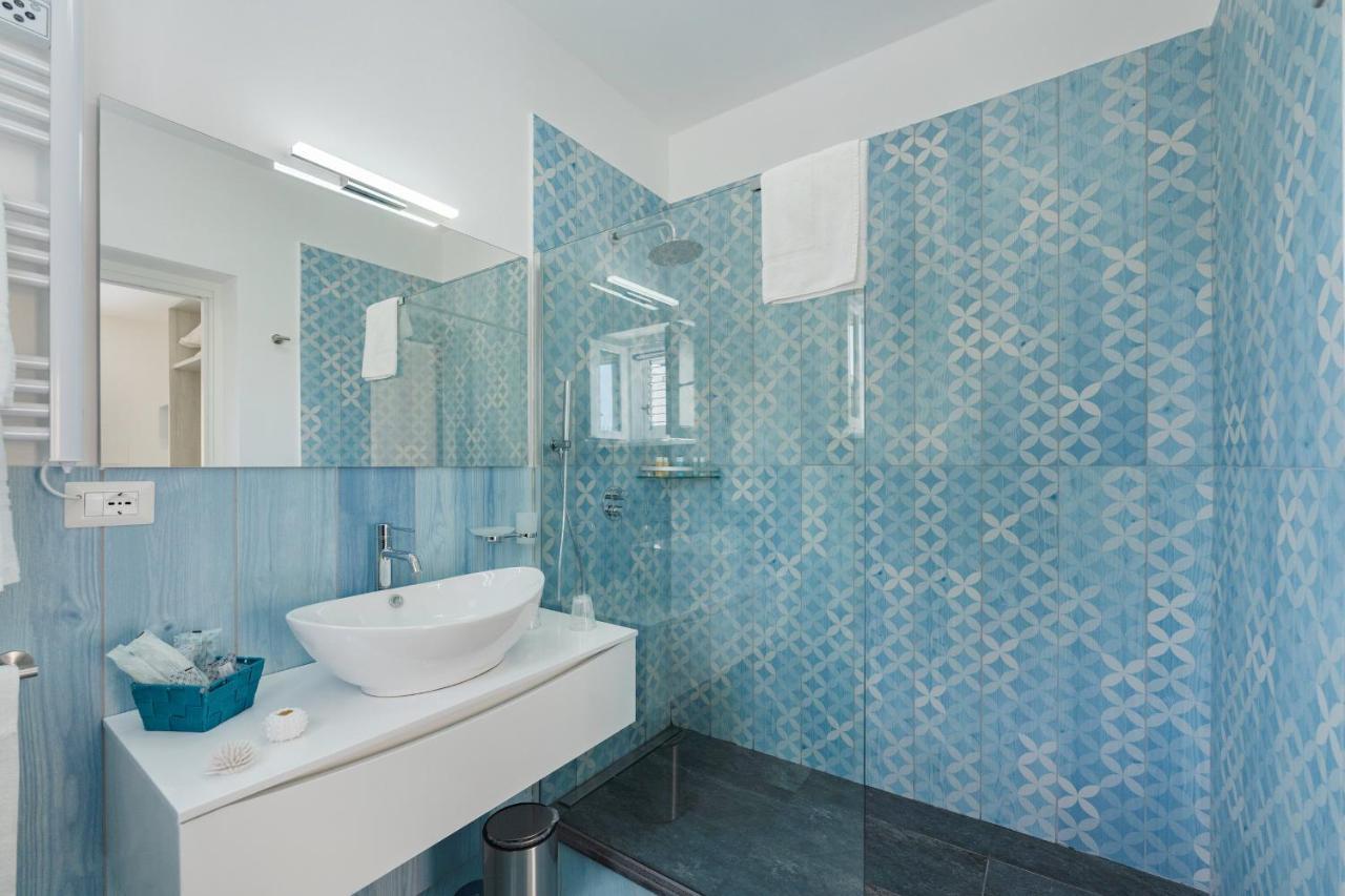 Poseidonia Rooms Прочида Екстер'єр фото