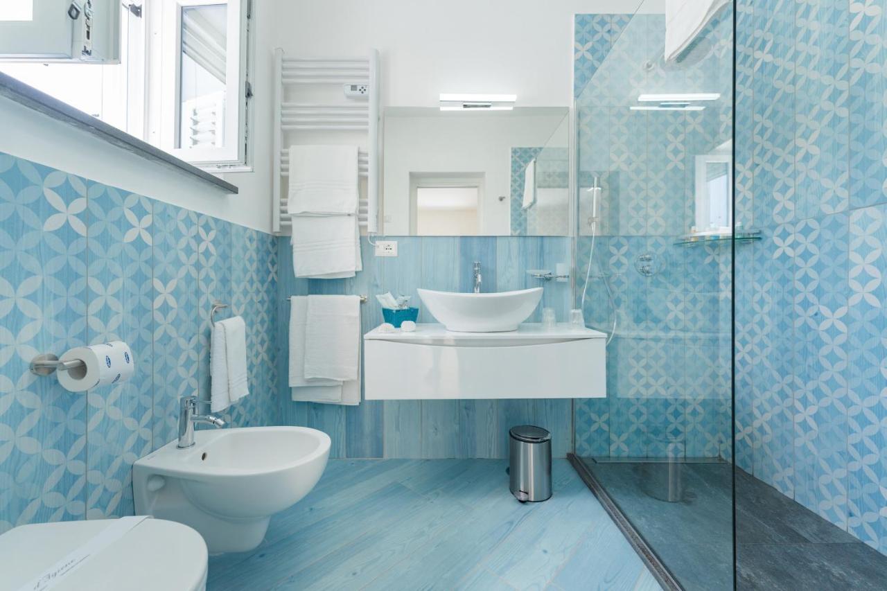 Poseidonia Rooms Прочида Екстер'єр фото